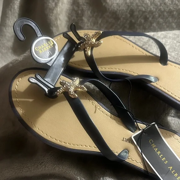NWT! Charles Albert Navy Sandals with Starfish Accent !! - Picture 4 of 4